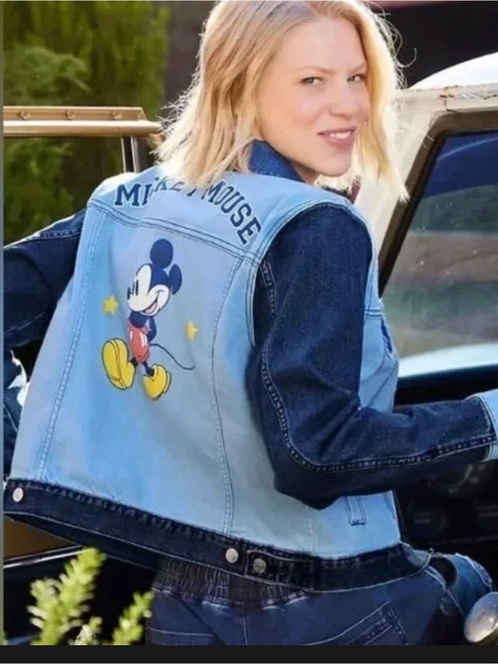 Mickey Mouse Disney Parks x Her Universe Denim Jacket Women’s Size S, EUC